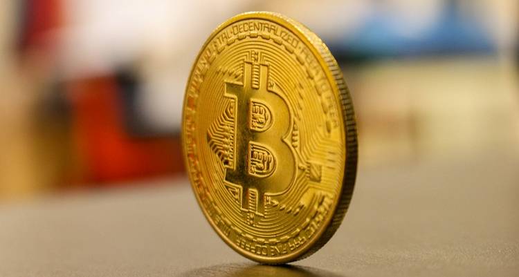 Analyste Bloomberg : Bitcoin pourrait atteindre 20k$ cette année