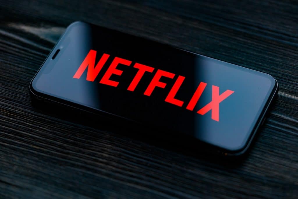 Bourse : L’action Netflix dévisse de 22 % suite à des résultats décevants !