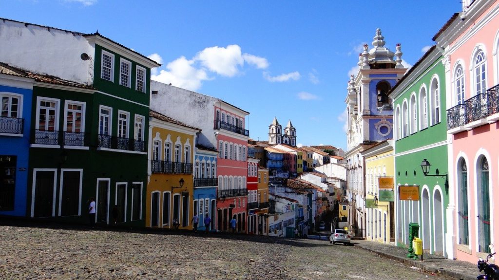 Le tourisme au Salvador augmente de 30 % avec l’adoption du Bitcoin et profite au PIB du pays !