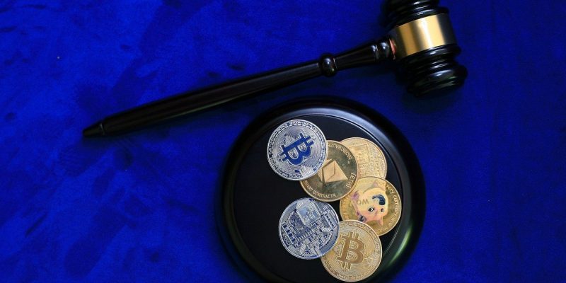 Le président ukrainien signe une loi sur la légalisation des cryptos